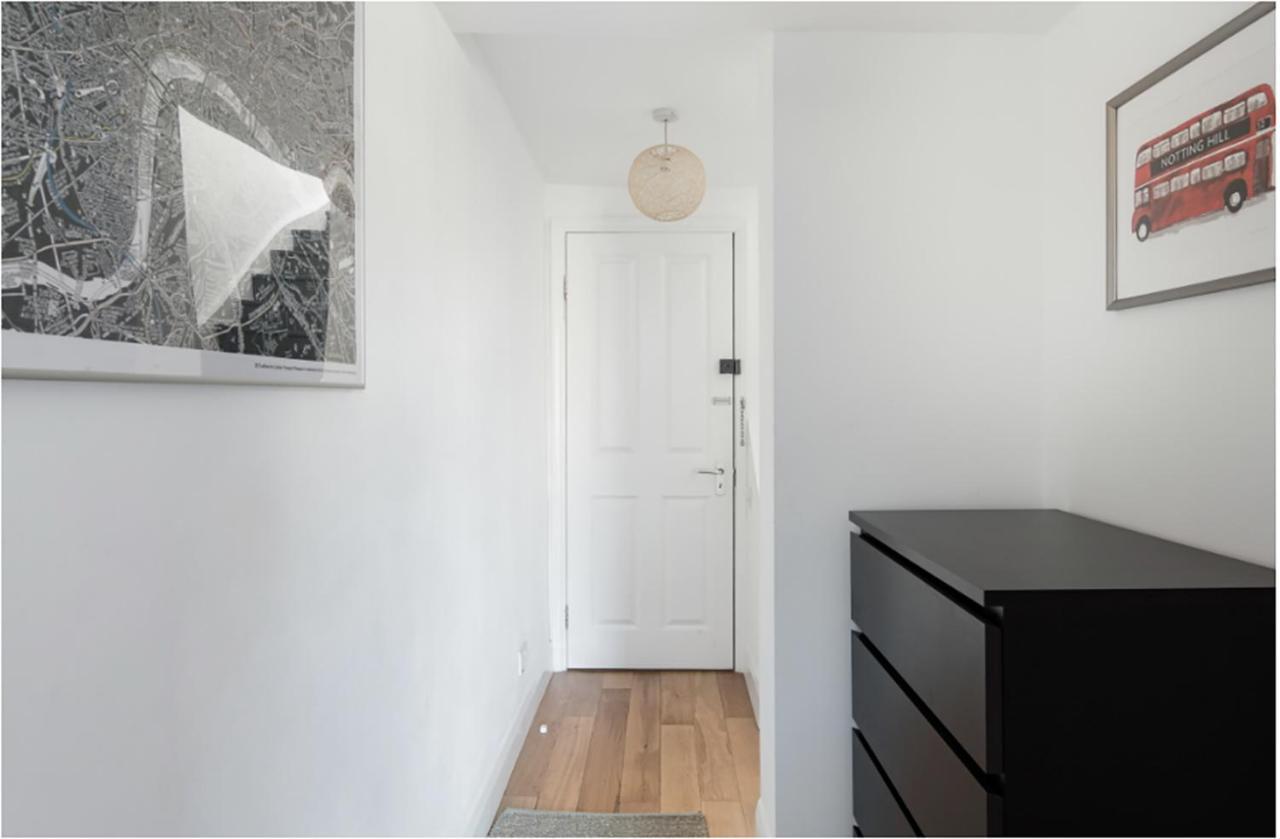 Fabulous East Finchley Apartment ลอนดอน ภายนอก รูปภาพ