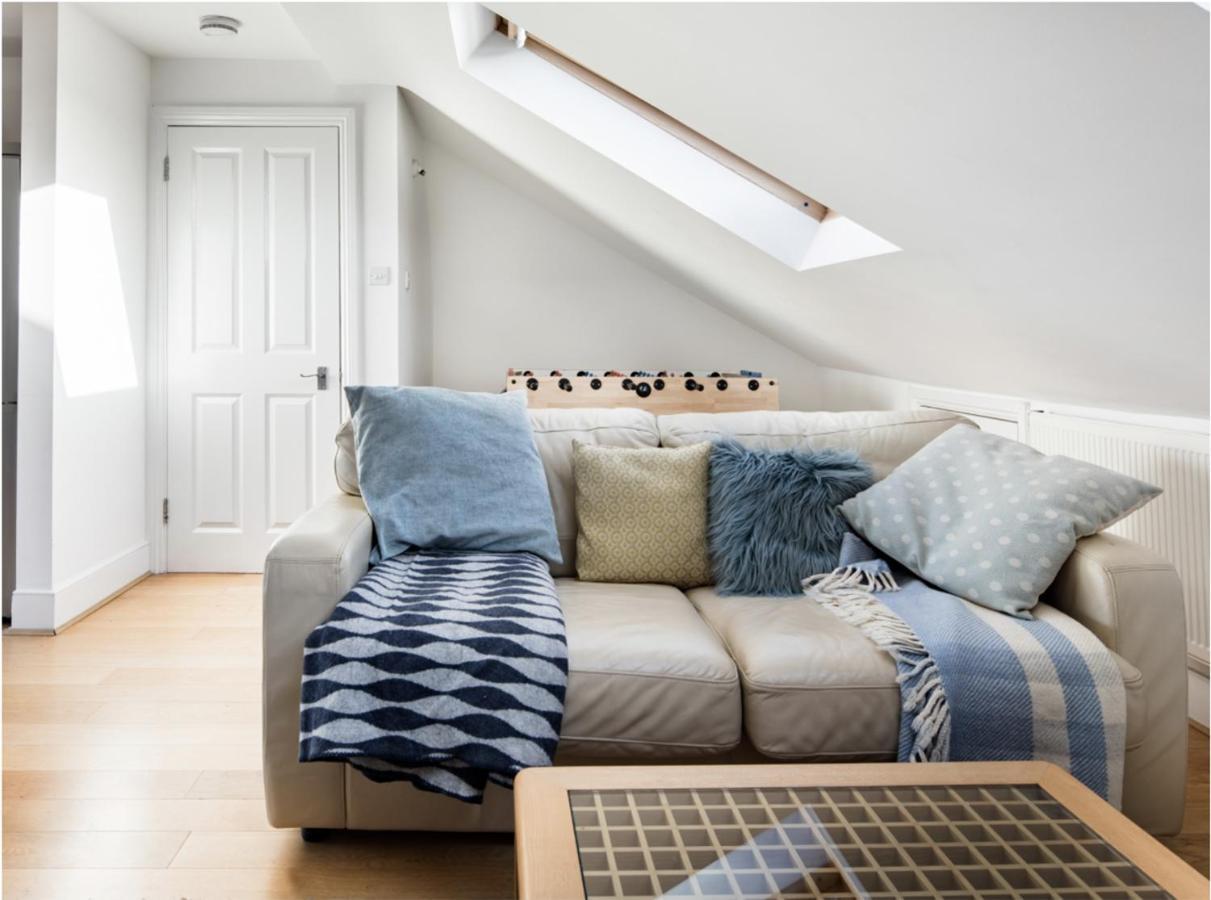 Fabulous East Finchley Apartment ลอนดอน ภายนอก รูปภาพ