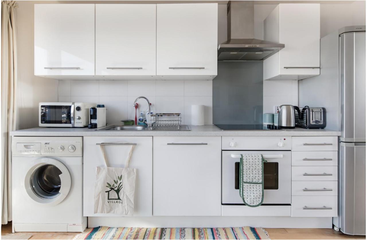 Fabulous East Finchley Apartment ลอนดอน ภายนอก รูปภาพ