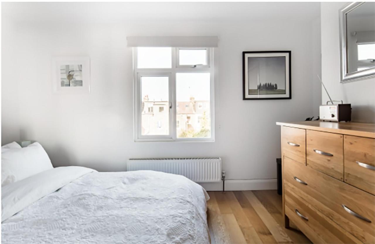 Fabulous East Finchley Apartment ลอนดอน ภายนอก รูปภาพ