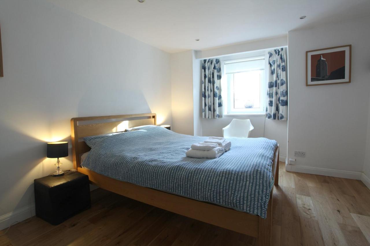 Fabulous East Finchley Apartment ลอนดอน ภายนอก รูปภาพ